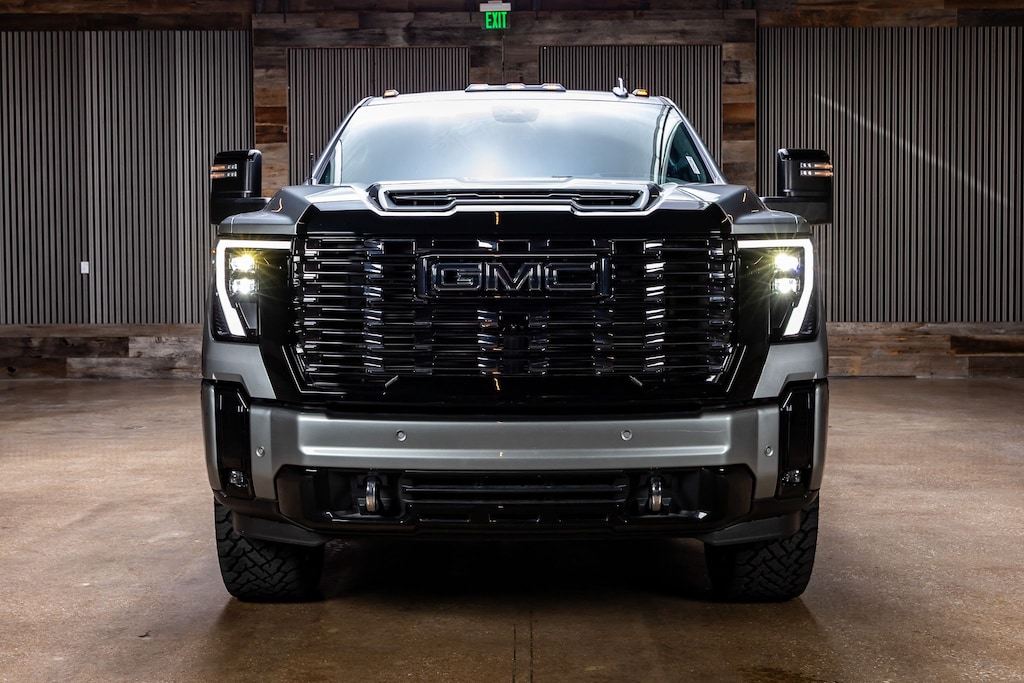 Used 2025 GMC Sierra 2500HD Denali Ultimate Truck