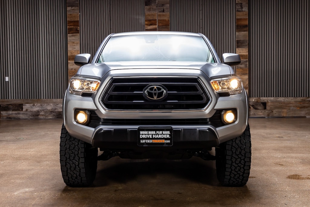 Used 2021 Toyota Tacoma SR5 Truck
