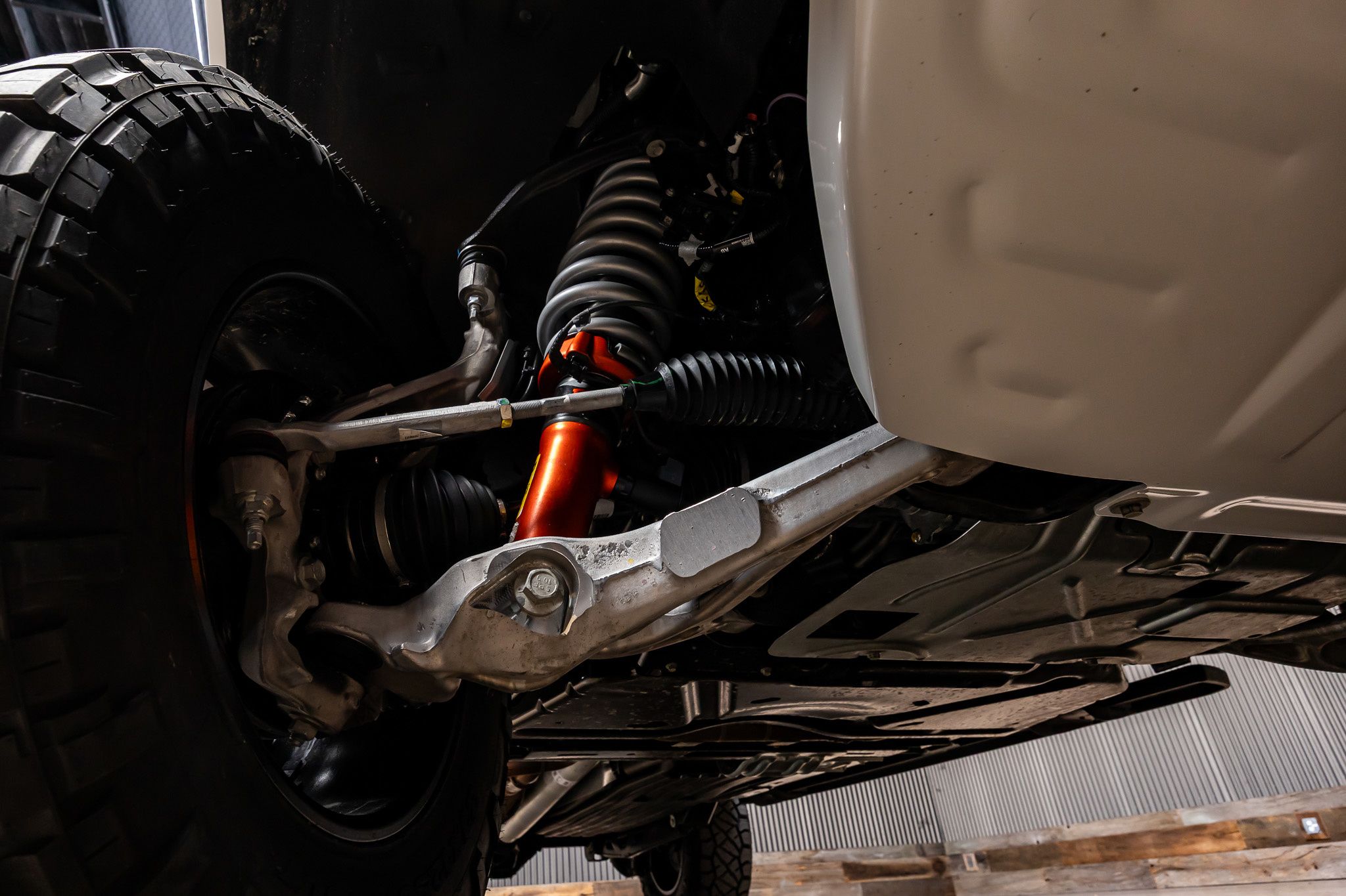 2025 Ford F-150 Raptor - Photo 14