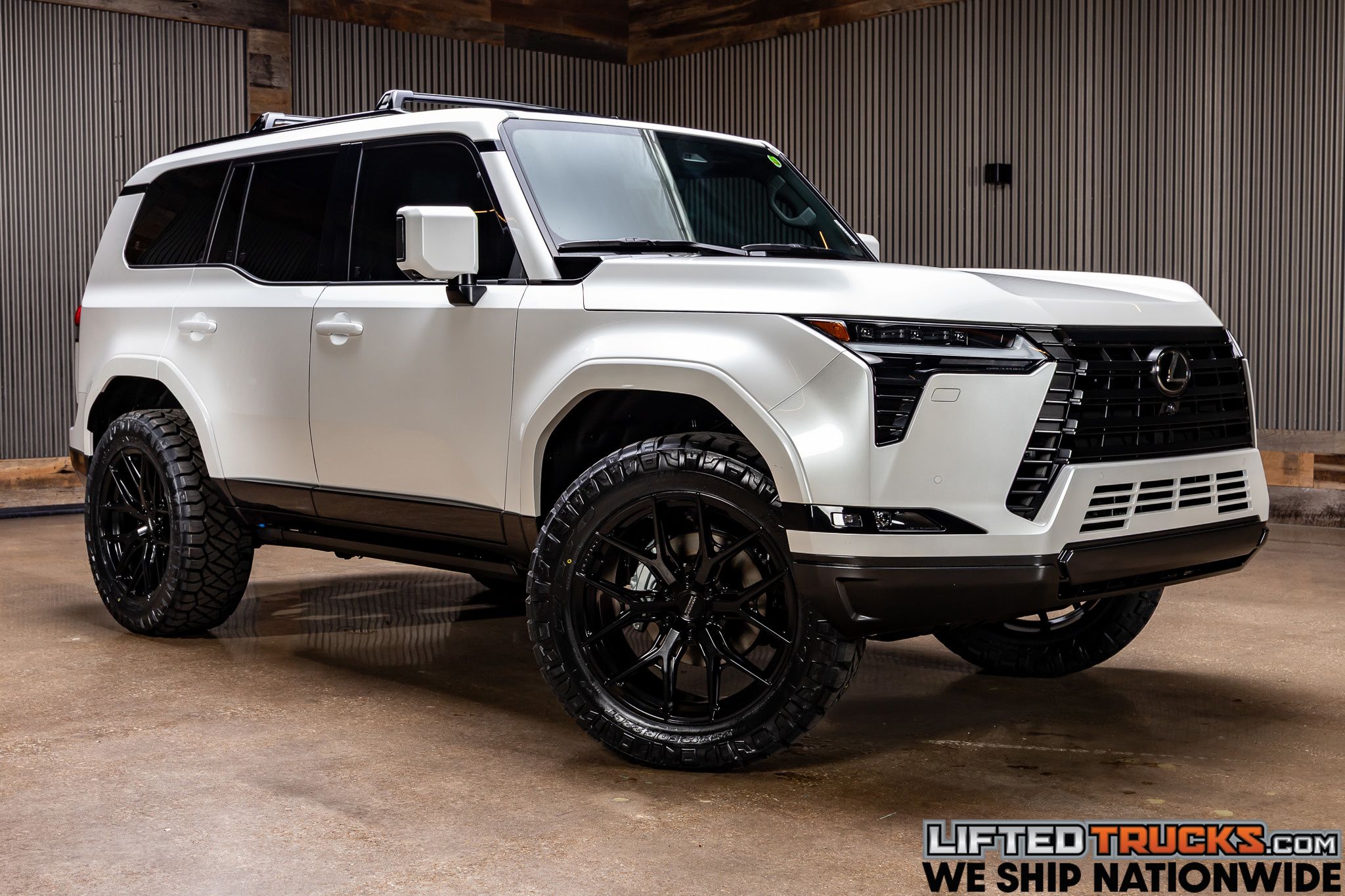 2025 Lexus GX Luxury's photo