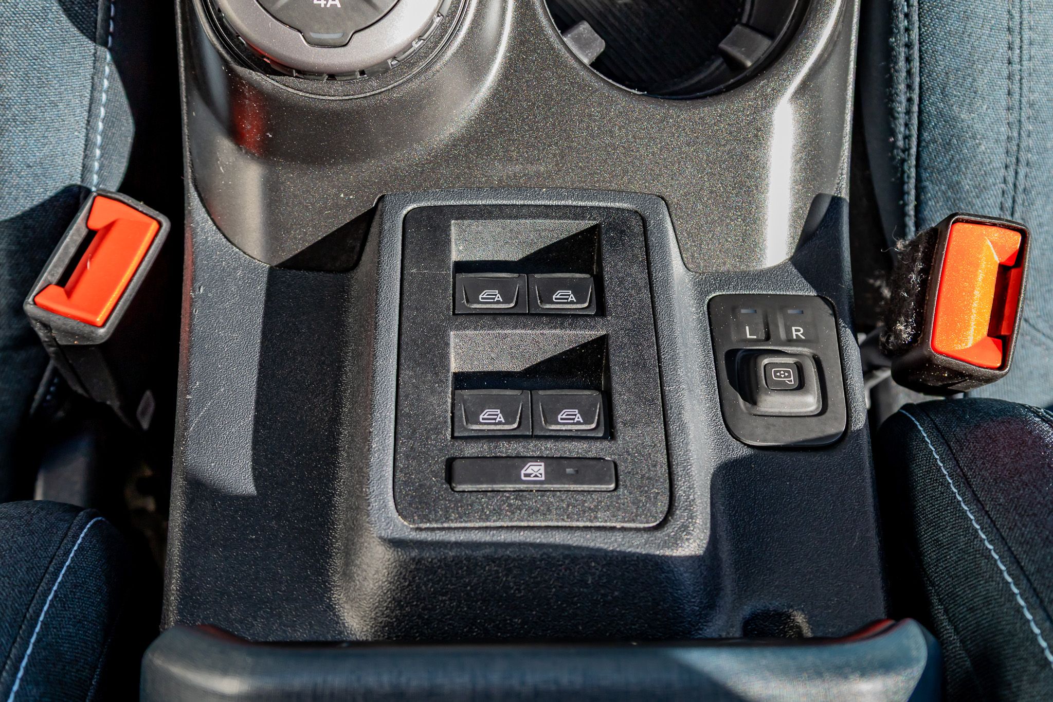 2023 Ford Bronco 4-Door Heritage Editon - Photo 29