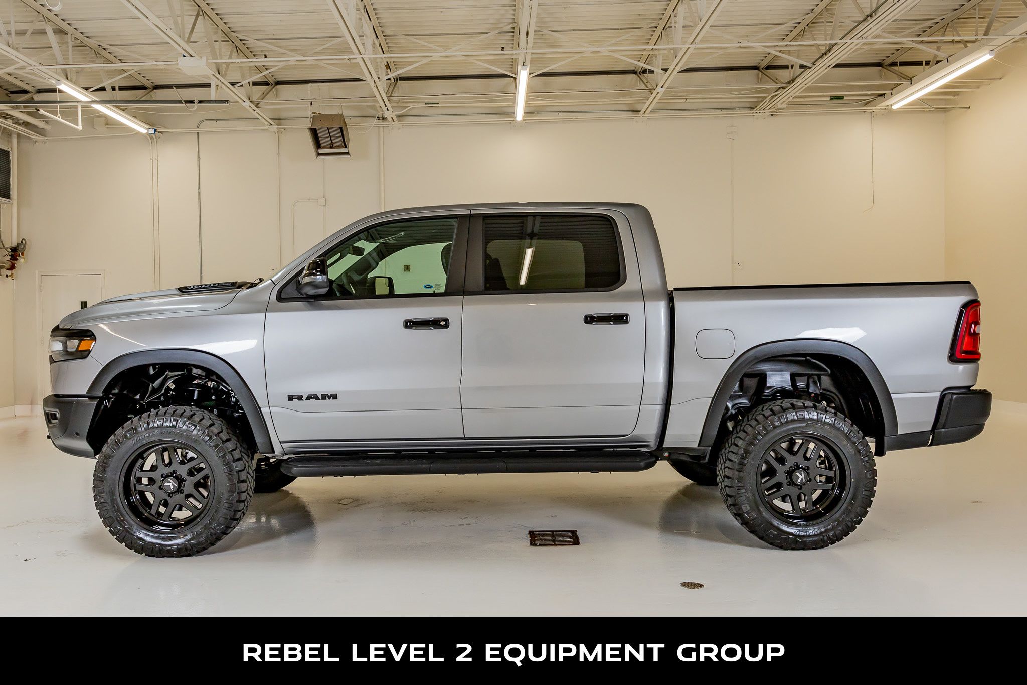 2025 RAM Ram 1500 Pickup Rebel - Photo 6