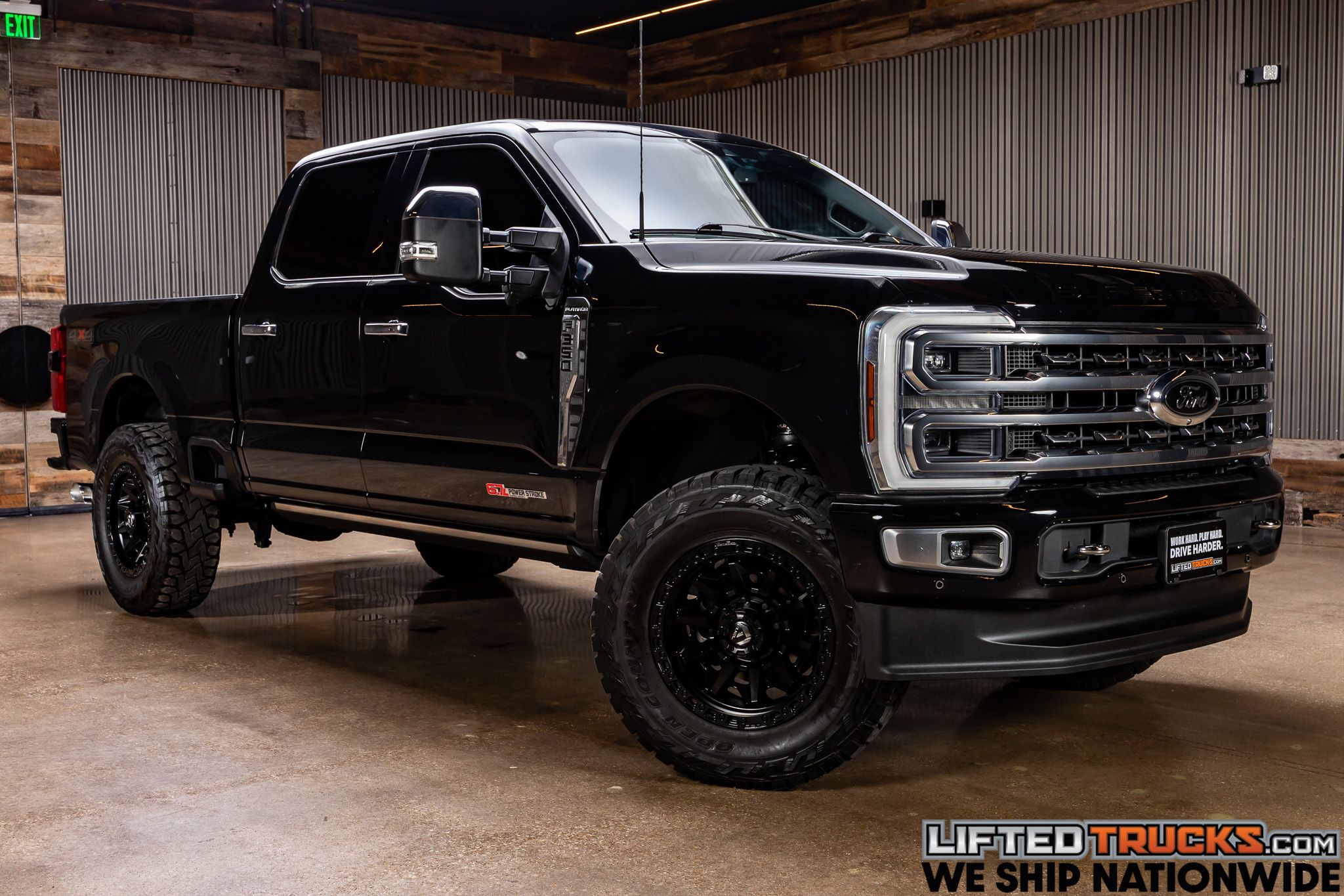 2024 Ford F-350 Super Duty Platinum's photo