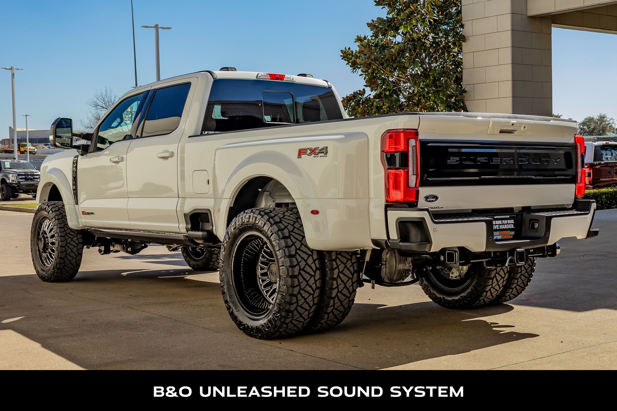 2026 Ford F-450 Super Duty Platinum - Photo 7