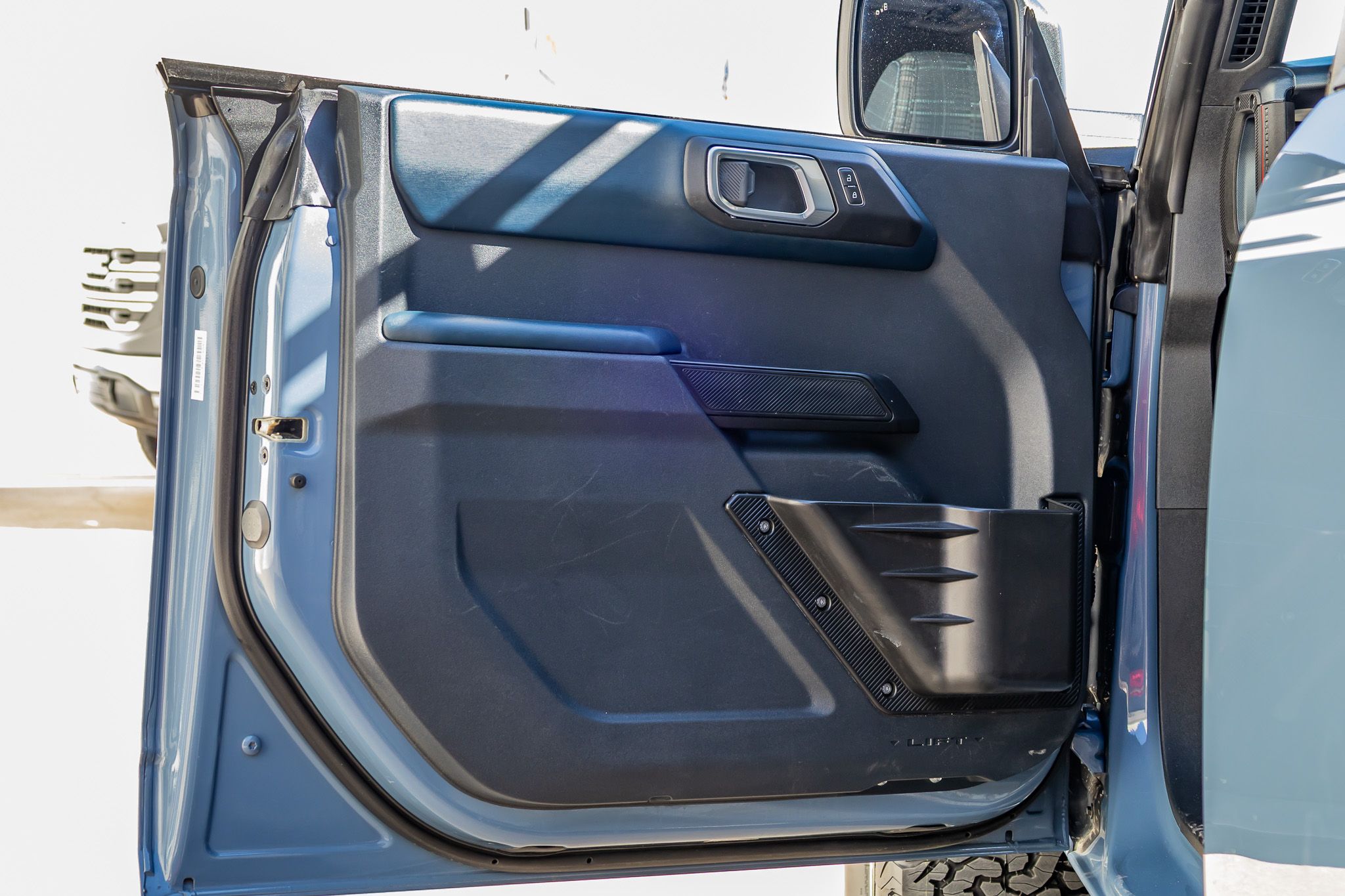 2023 Ford Bronco 4-Door Heritage Editon - Photo 37