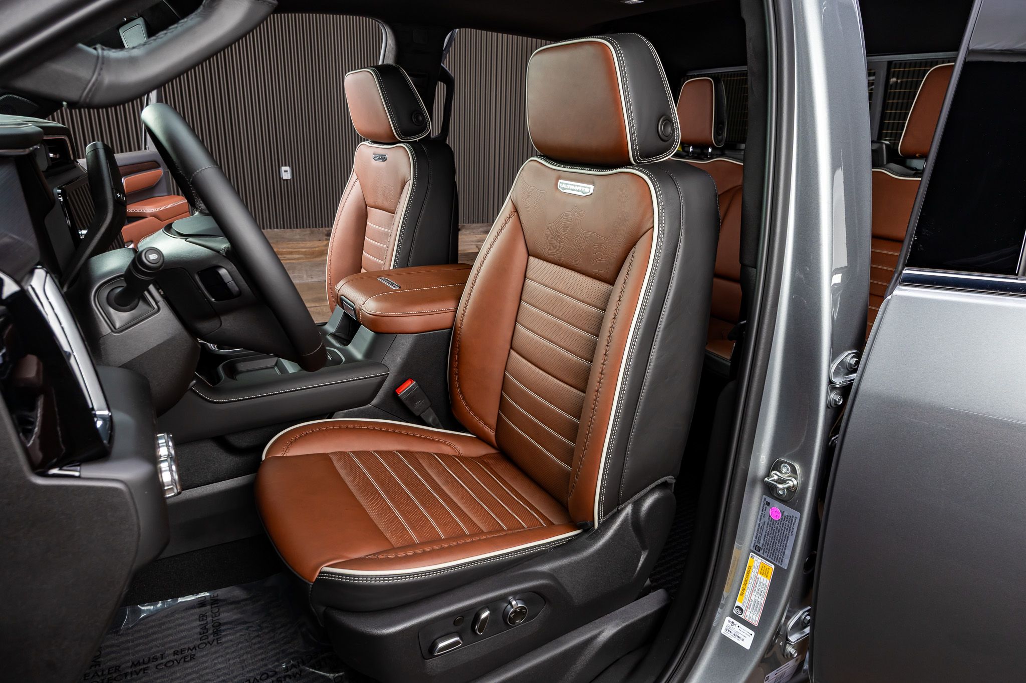 2026 GMC Sierra 3500HD Denali Ultimate - Photo 30