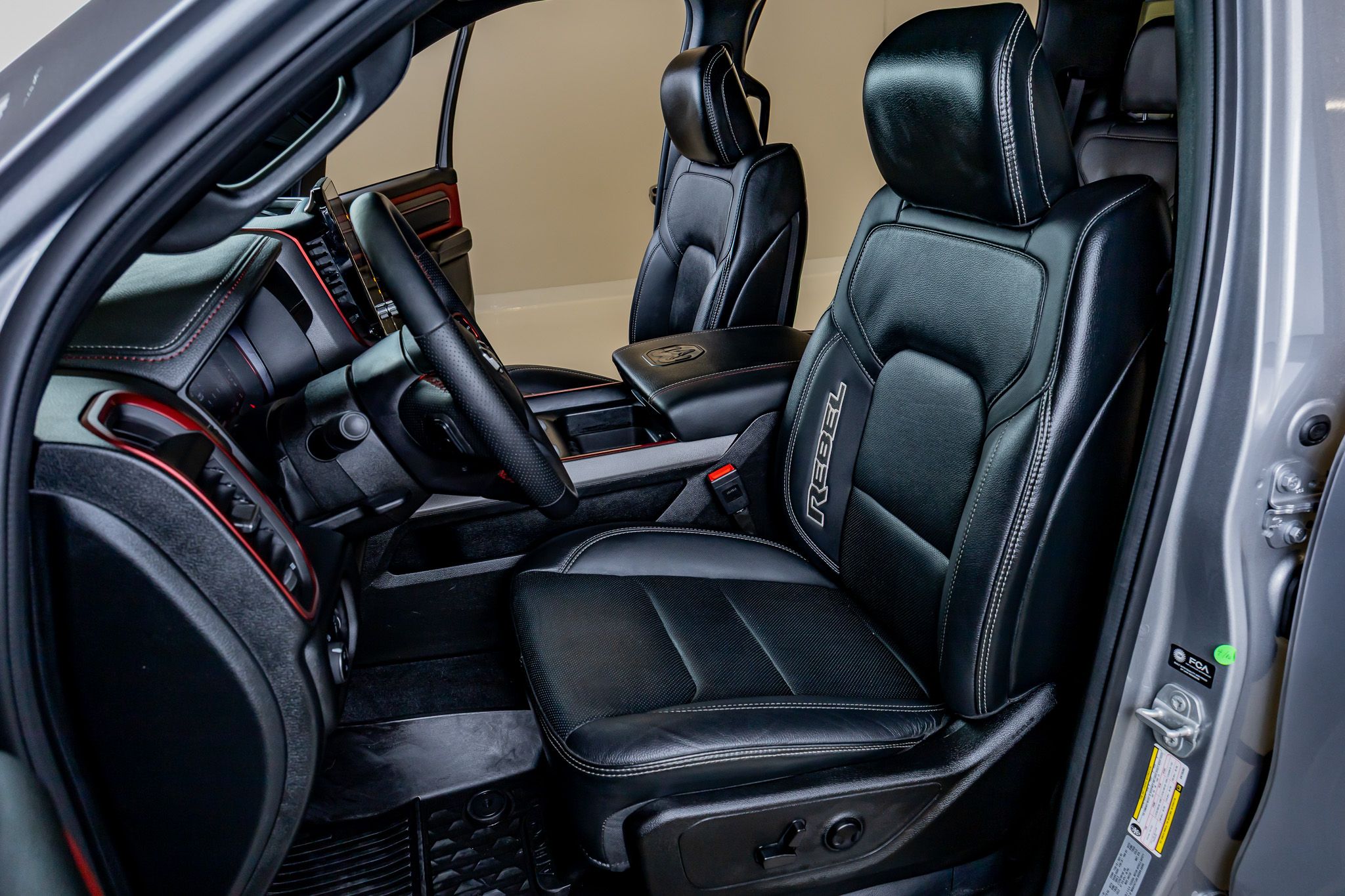 2025 RAM Ram 1500 Pickup Rebel - Photo 30