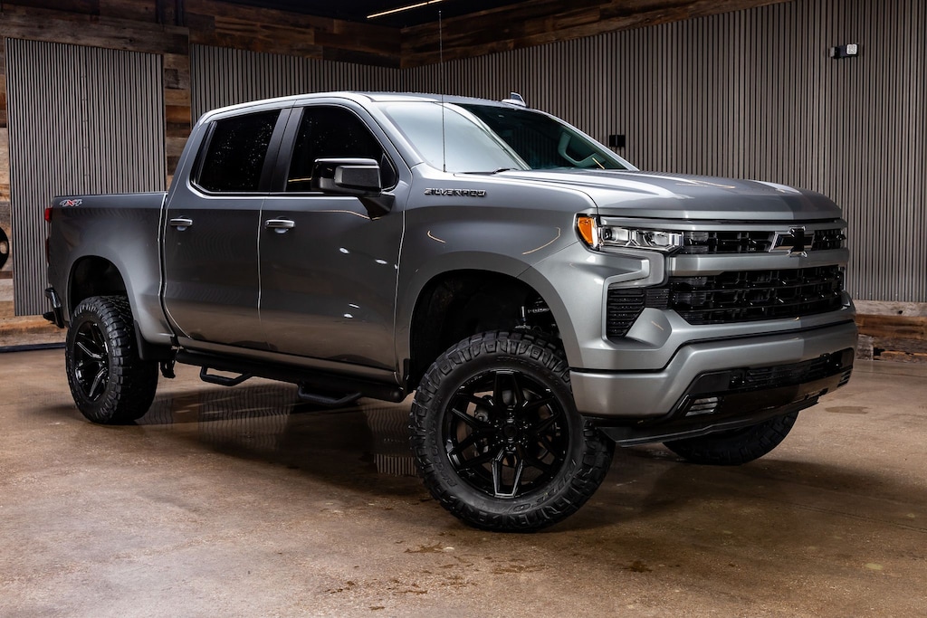 Used 2023 Chevrolet Silverado 1500 RST Truck