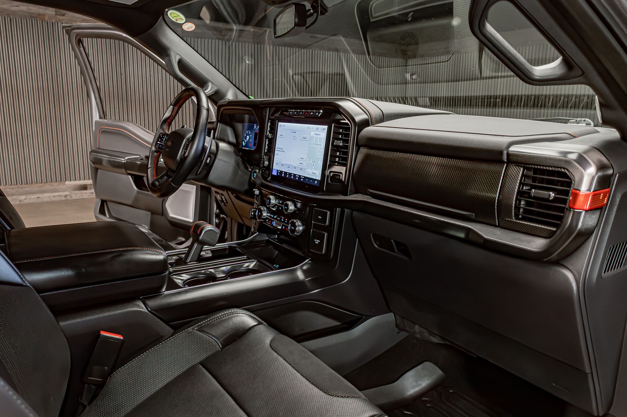 2024 Ford F-150 Raptor - Photo 16