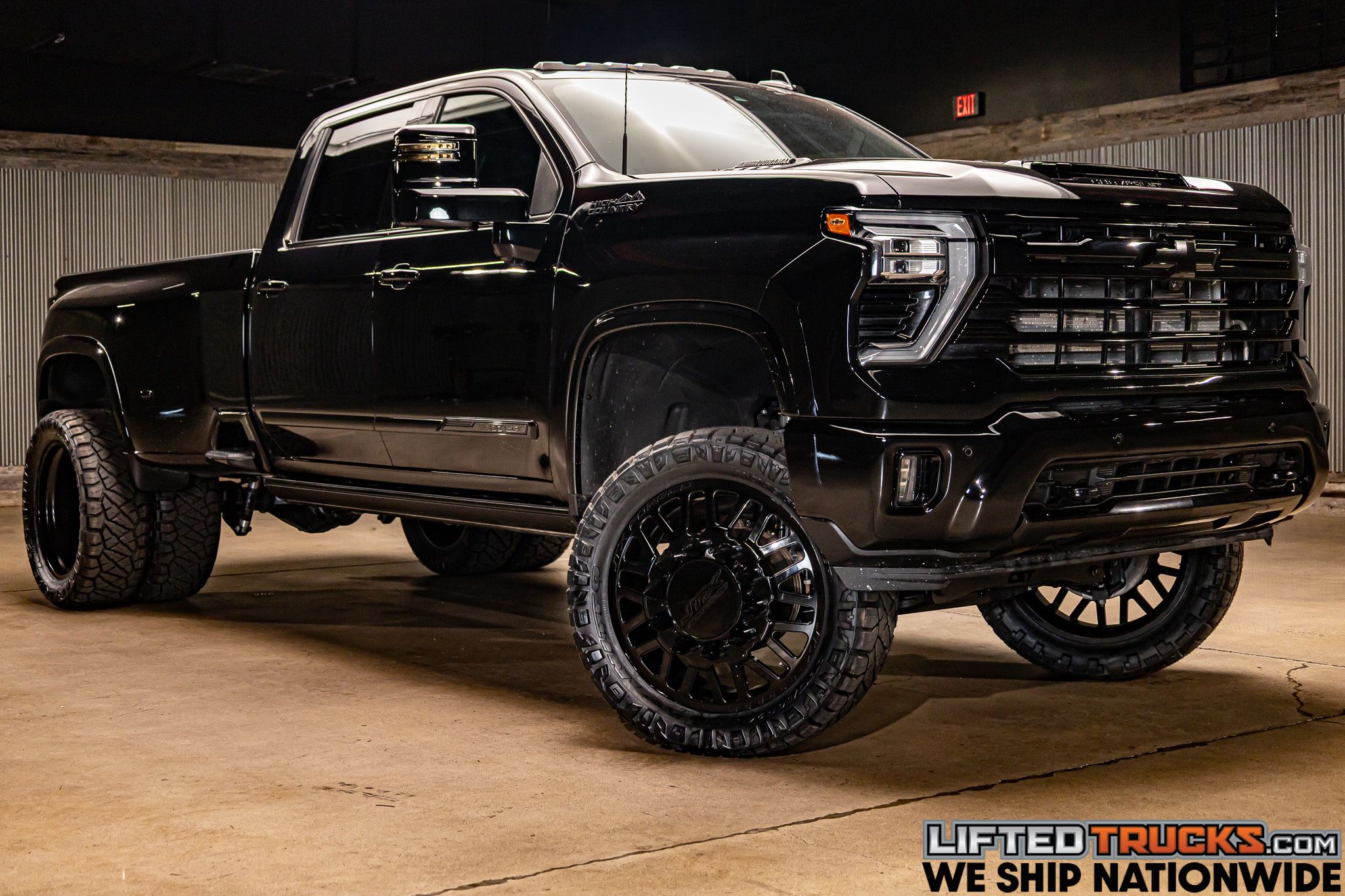 2024 Chevrolet Silverado 3500HD High Country's photo