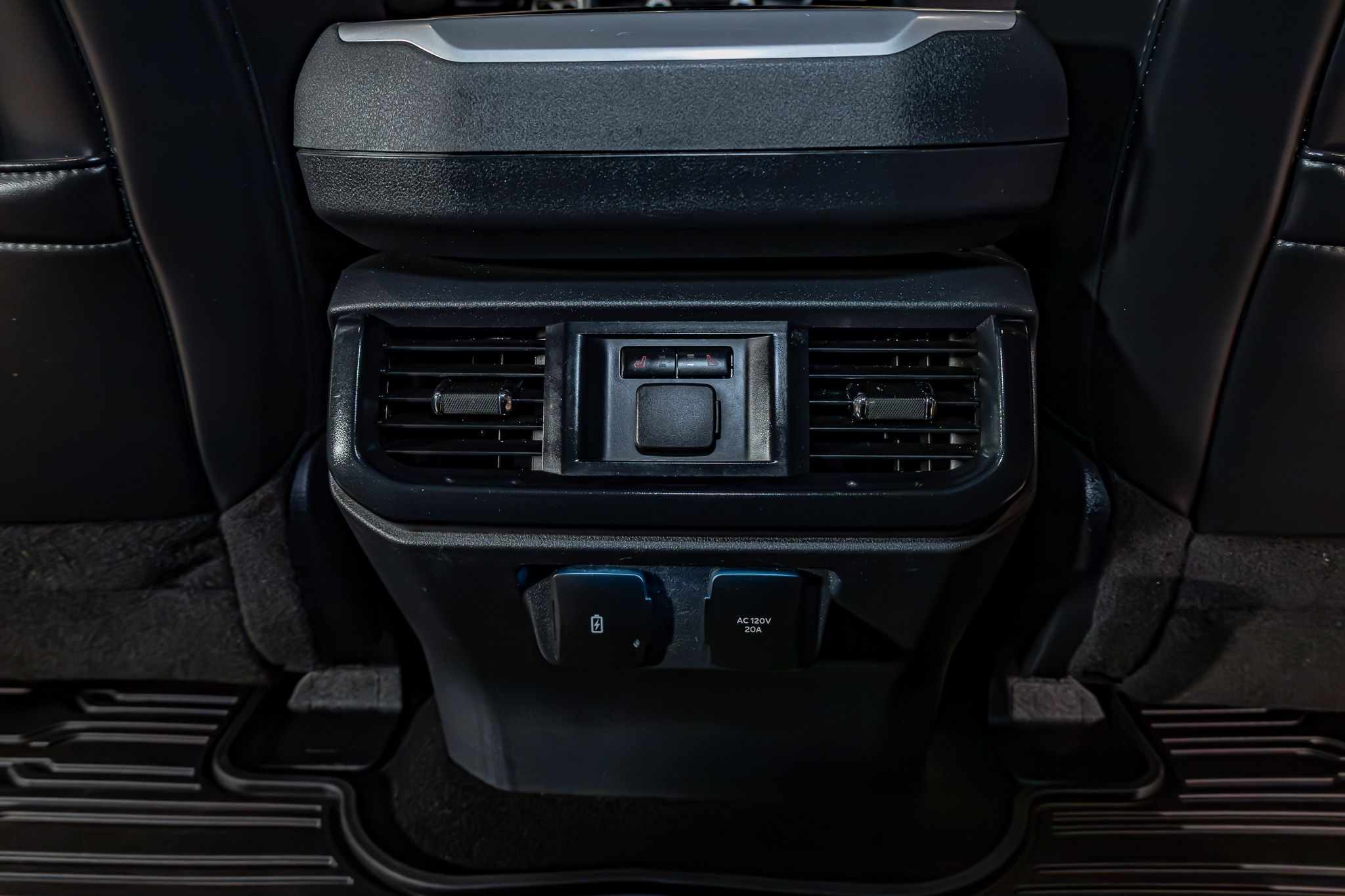 2024 Ford F-150 Raptor - Photo 25