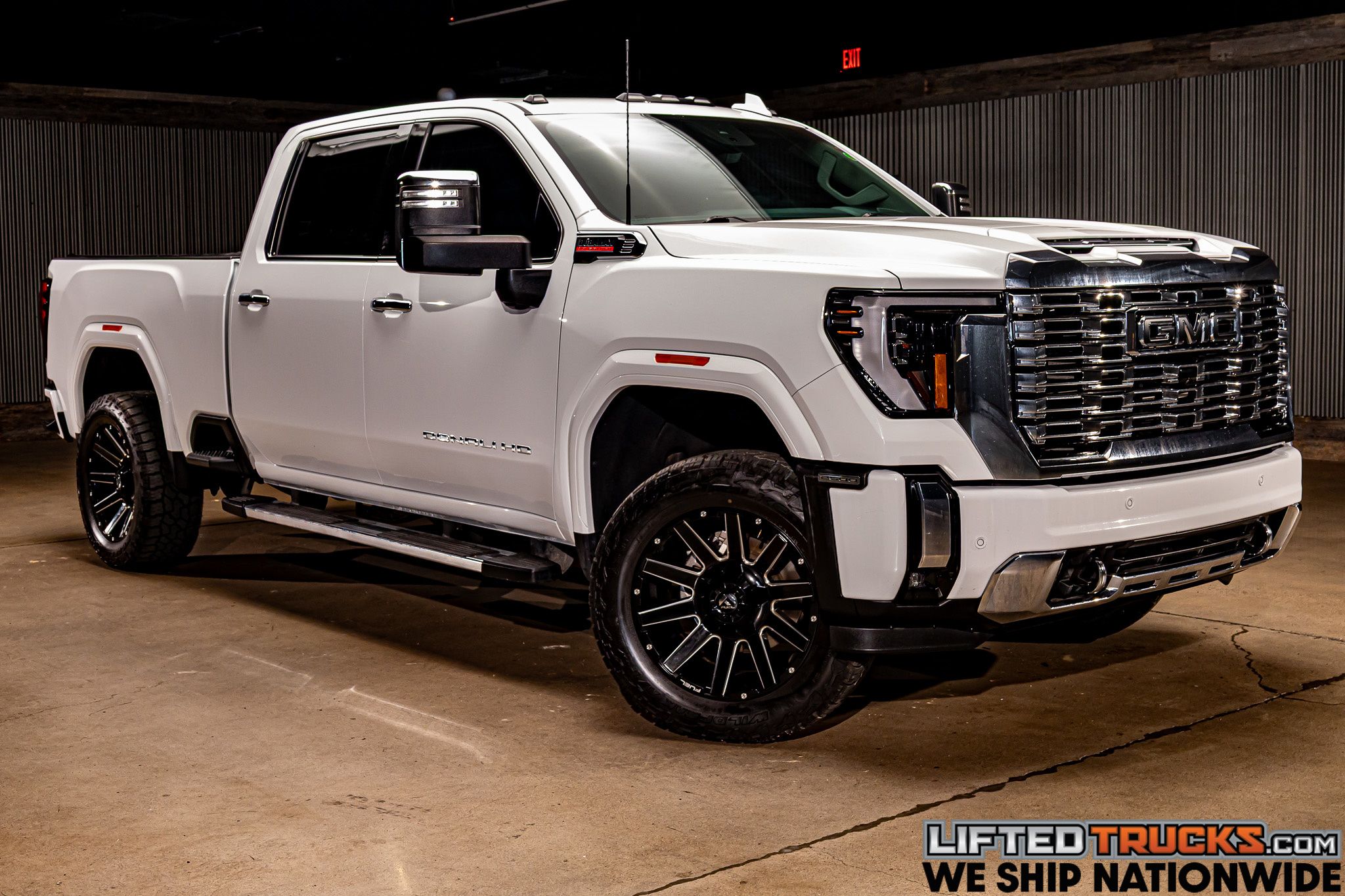 2024 GMC Sierra 2500HD Denali's photo