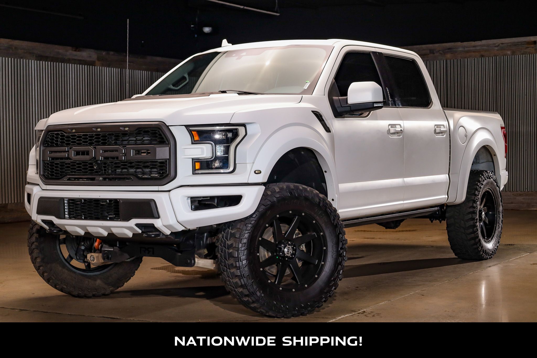 2019 Ford F-150 Raptor photo 3