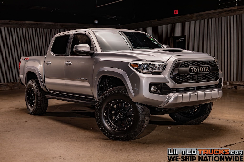 Used 2017 Toyota Tacoma TRD Sport Truck Double Cab
