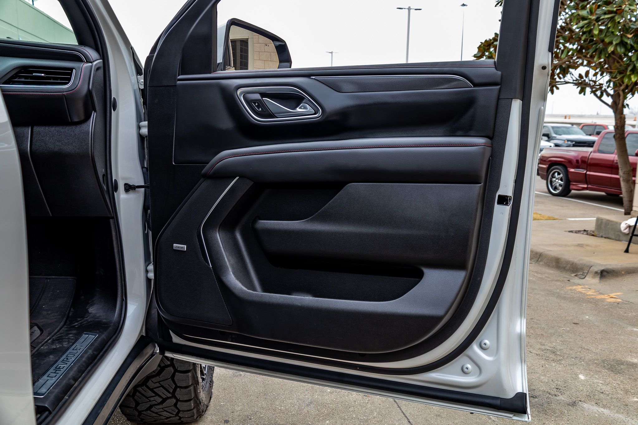 2022 Chevrolet Tahoe RST - Photo 40