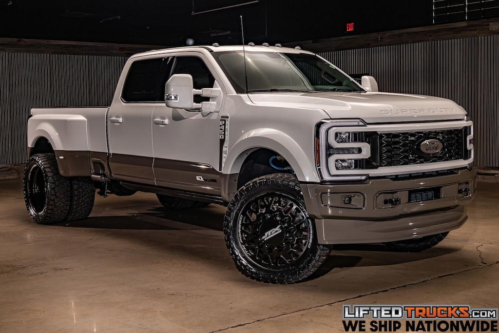 Used 2026 Ford F-450 King Ranch Truck Crew Cab