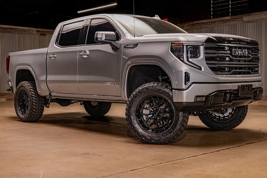 Used 2025 GMC Sierra 1500 AT4 Truck Crew Cab