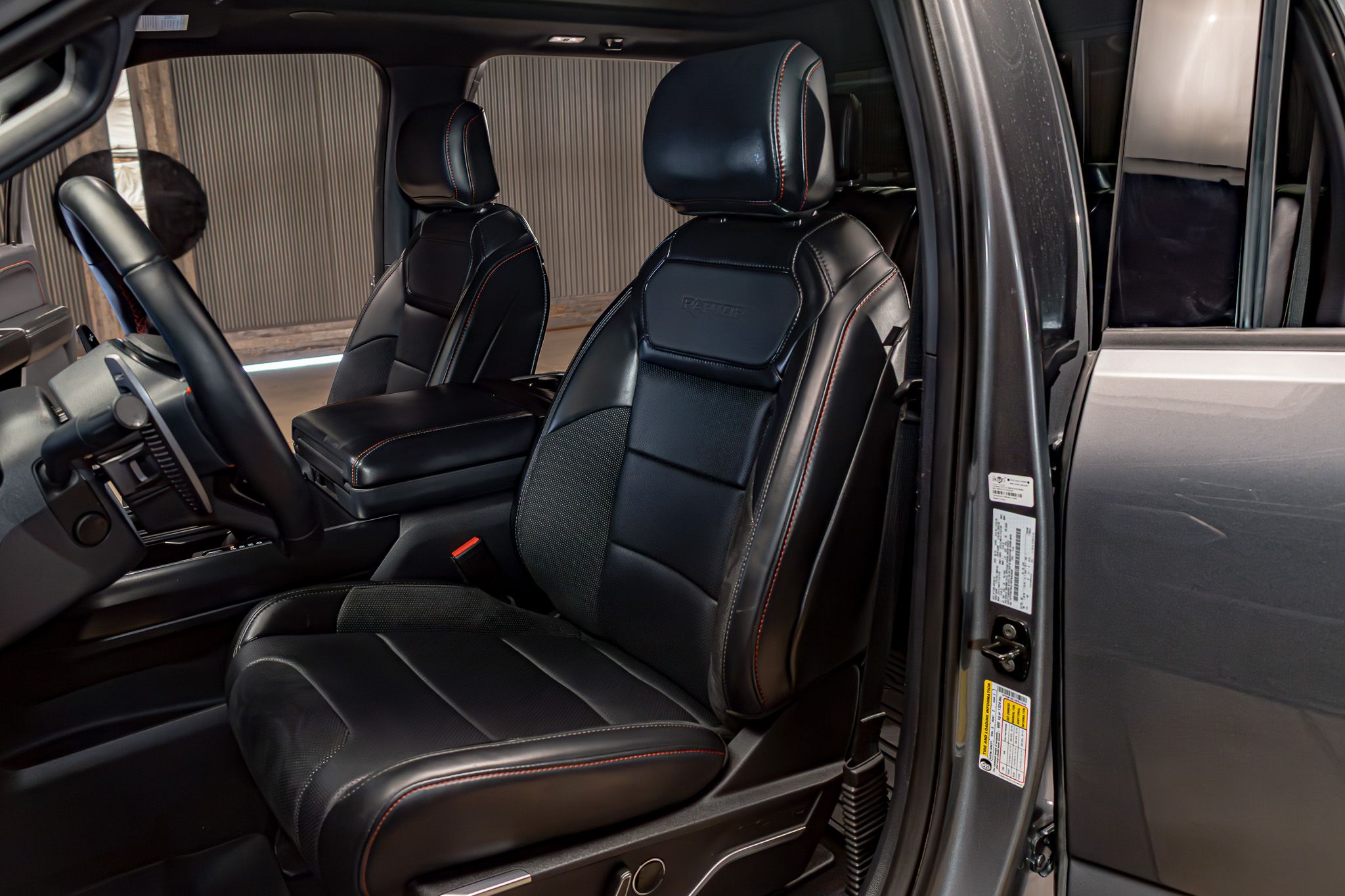 2024 Ford F-150 Raptor - Photo 22
