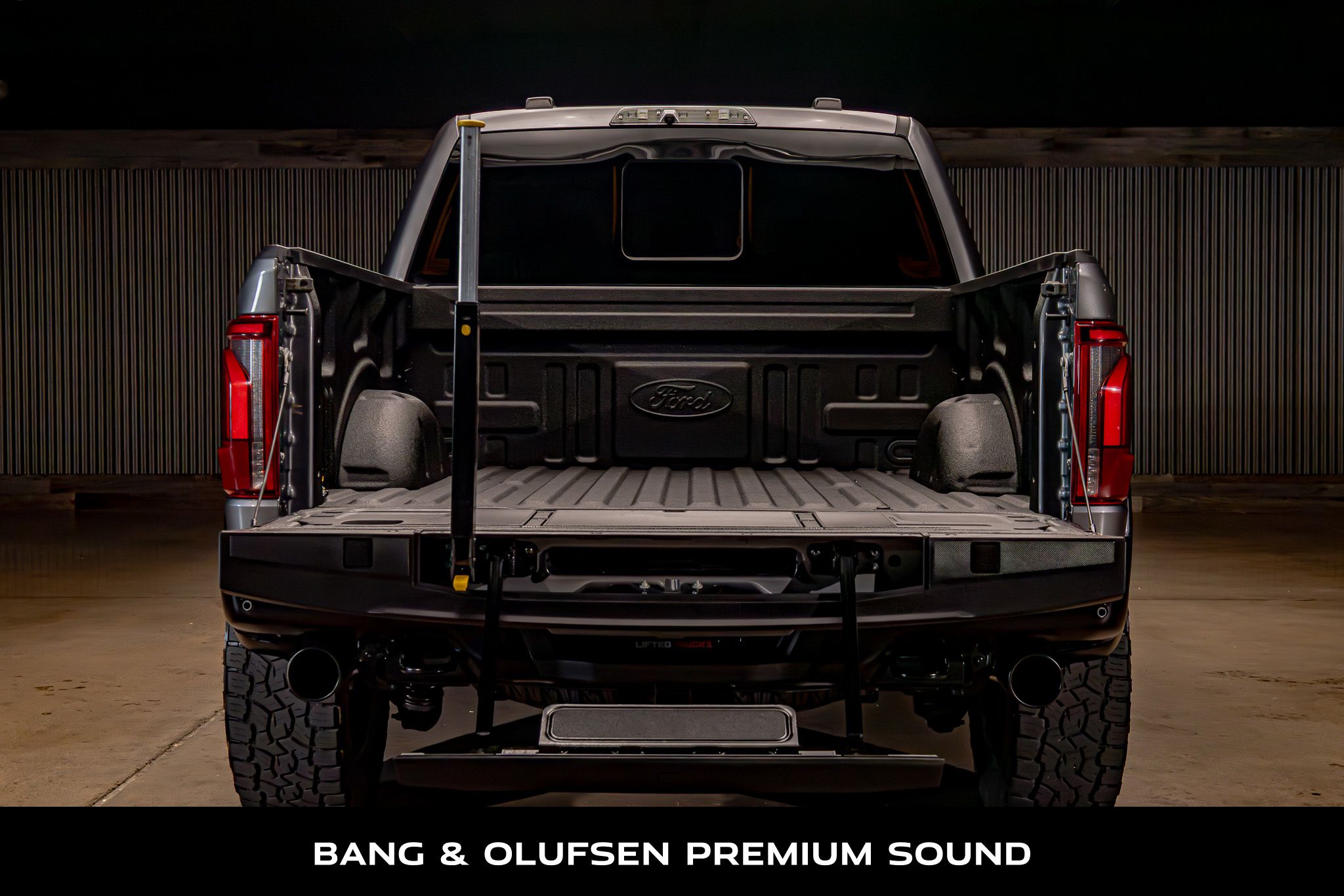 2024 Ford F-150 Raptor - Photo 8