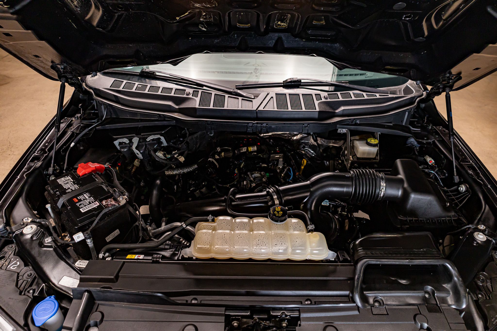 2022 Ford F-150 XLT photo 3