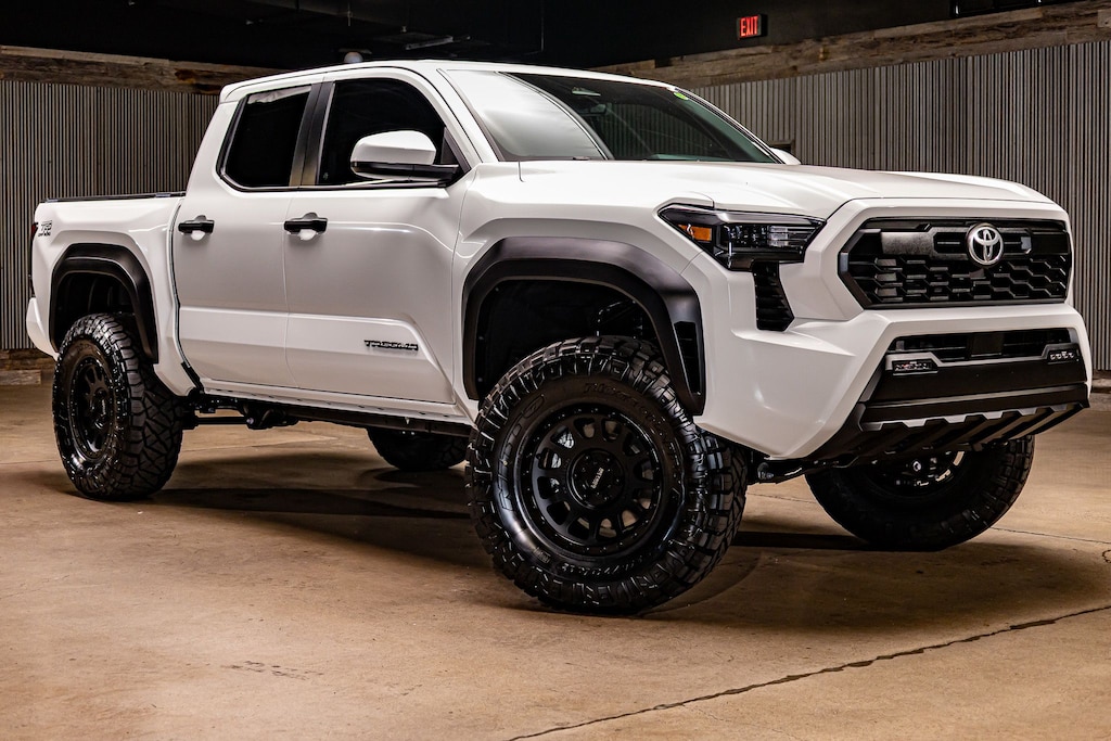 Used 2025 Toyota Tacoma TRD Off-Road Truck Double Cab