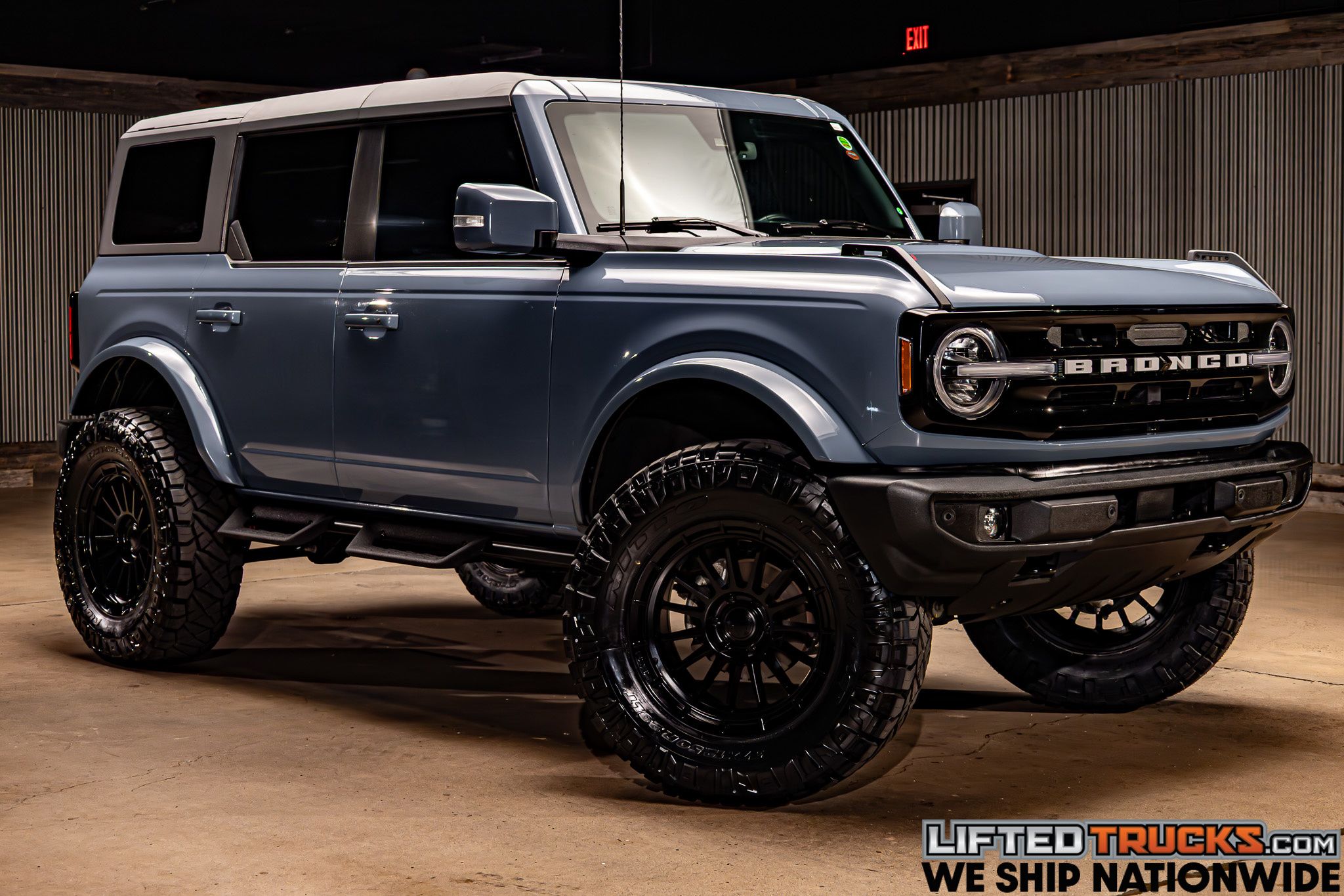 2023 Ford Bronco 4-Door Outer Banks