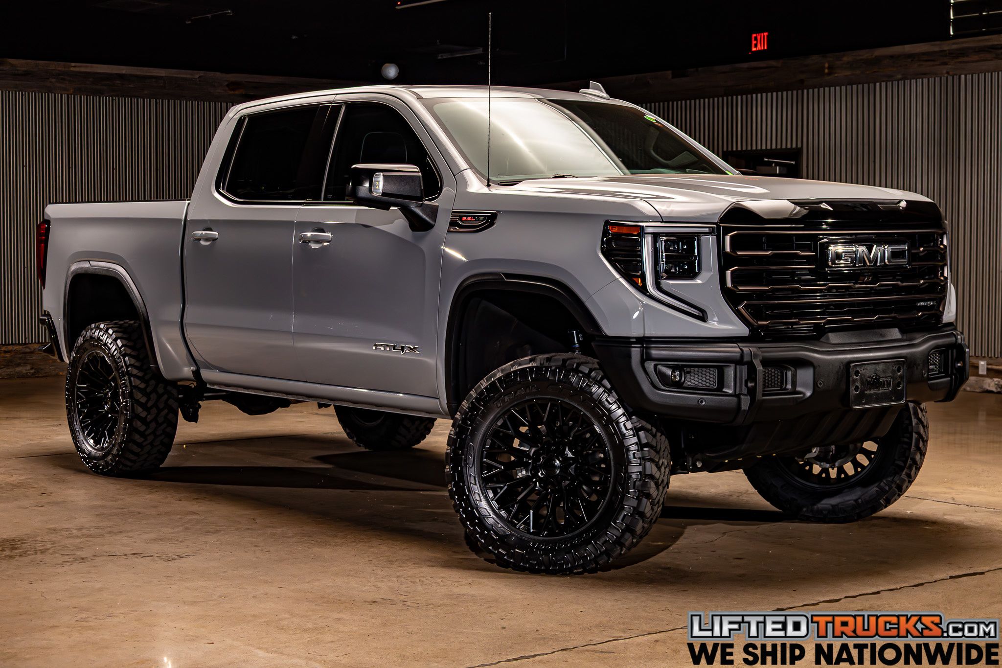 2024 GMC Sierra 4WD Crew Cab Short Box AT4X's photo