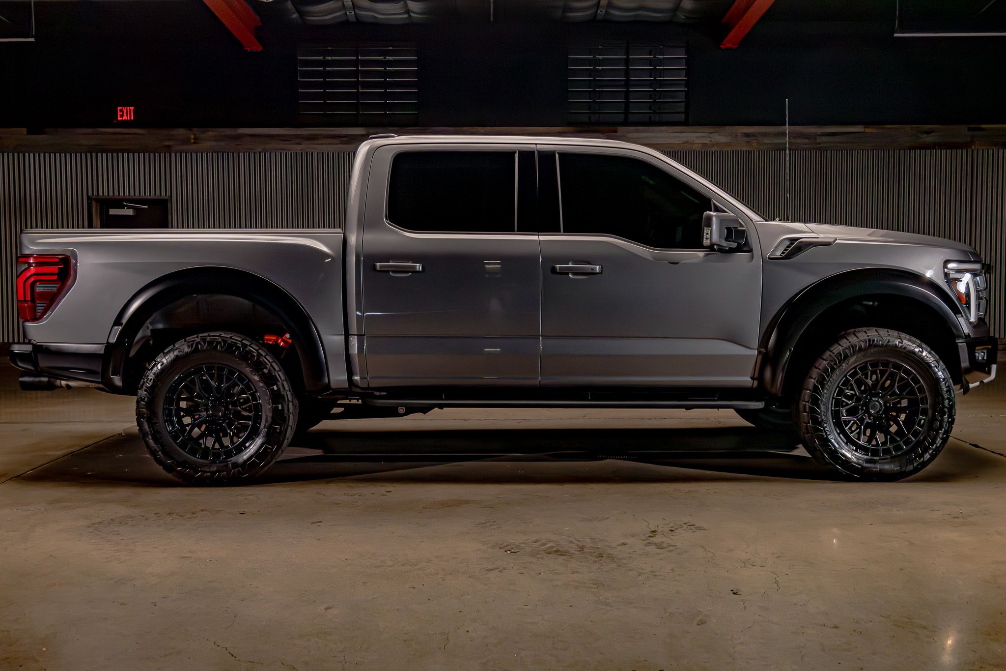 2024 Ford F-150 Raptor - Photo 10