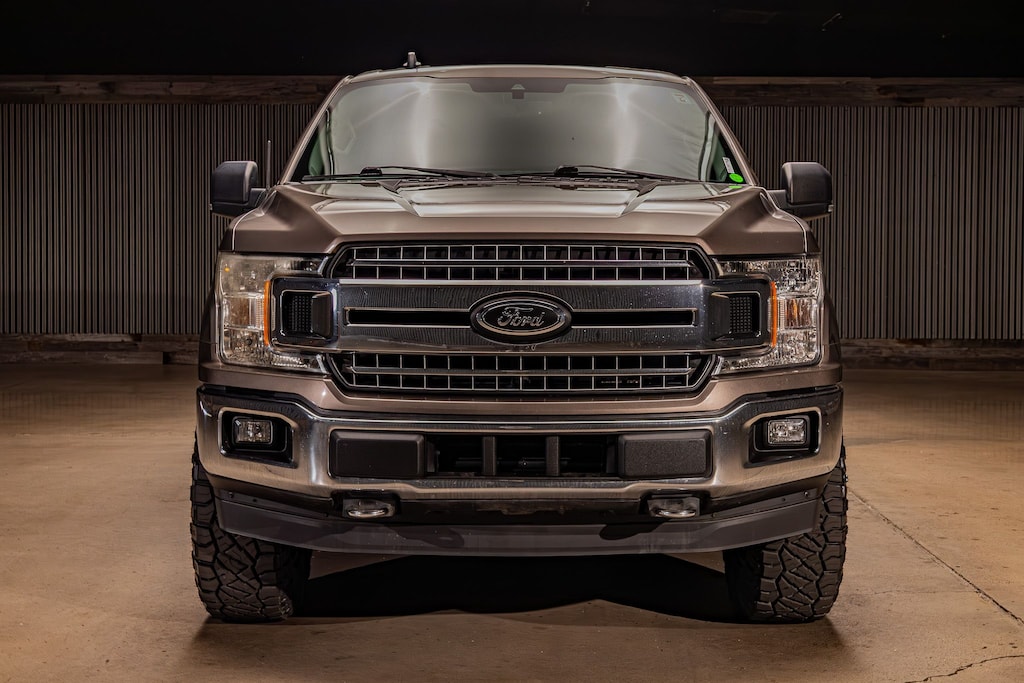 Used 2019 Ford F-150 XLT Truck SuperCrew Cab
