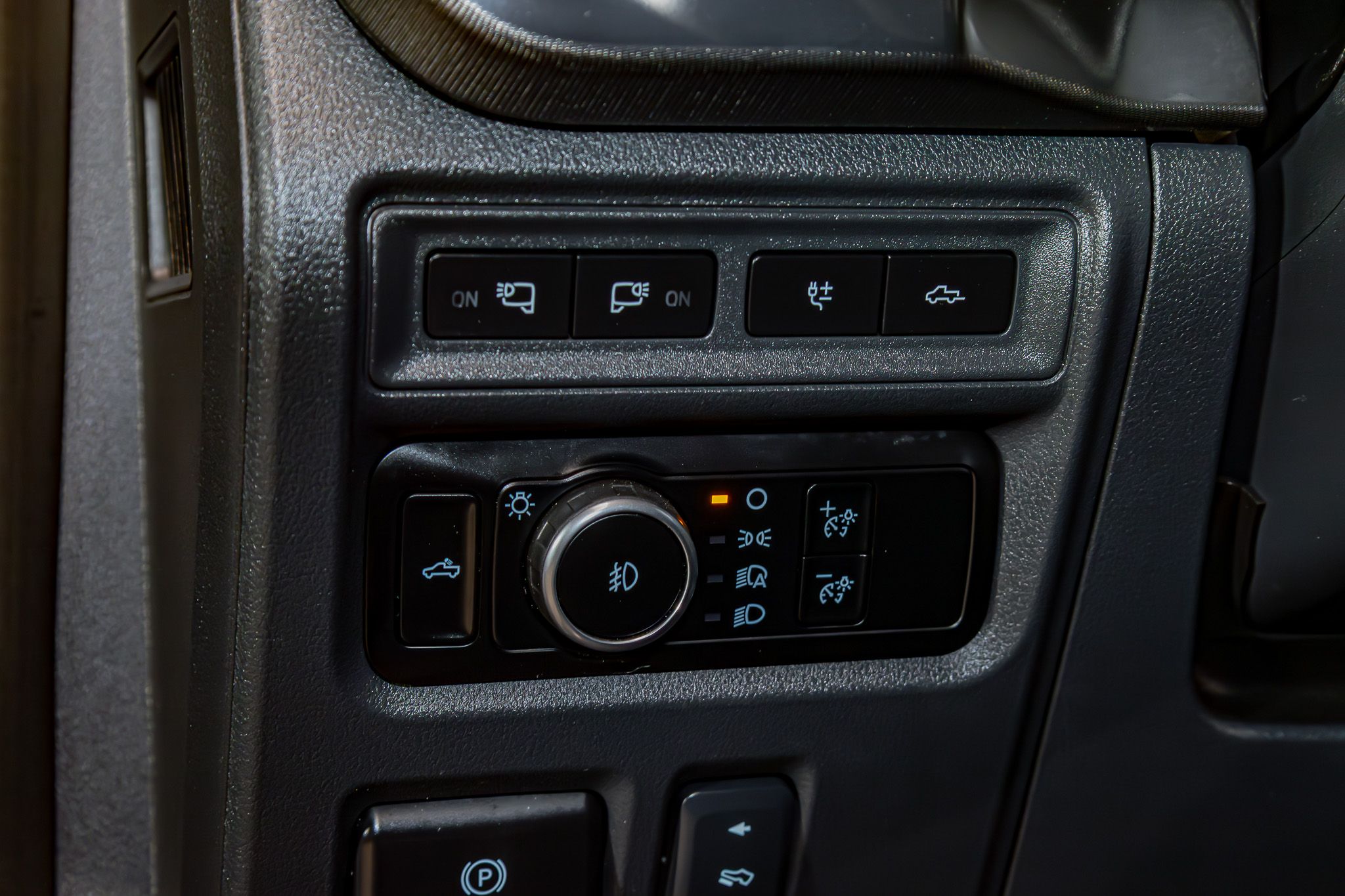 2024 Ford F-150 Raptor - Photo 18