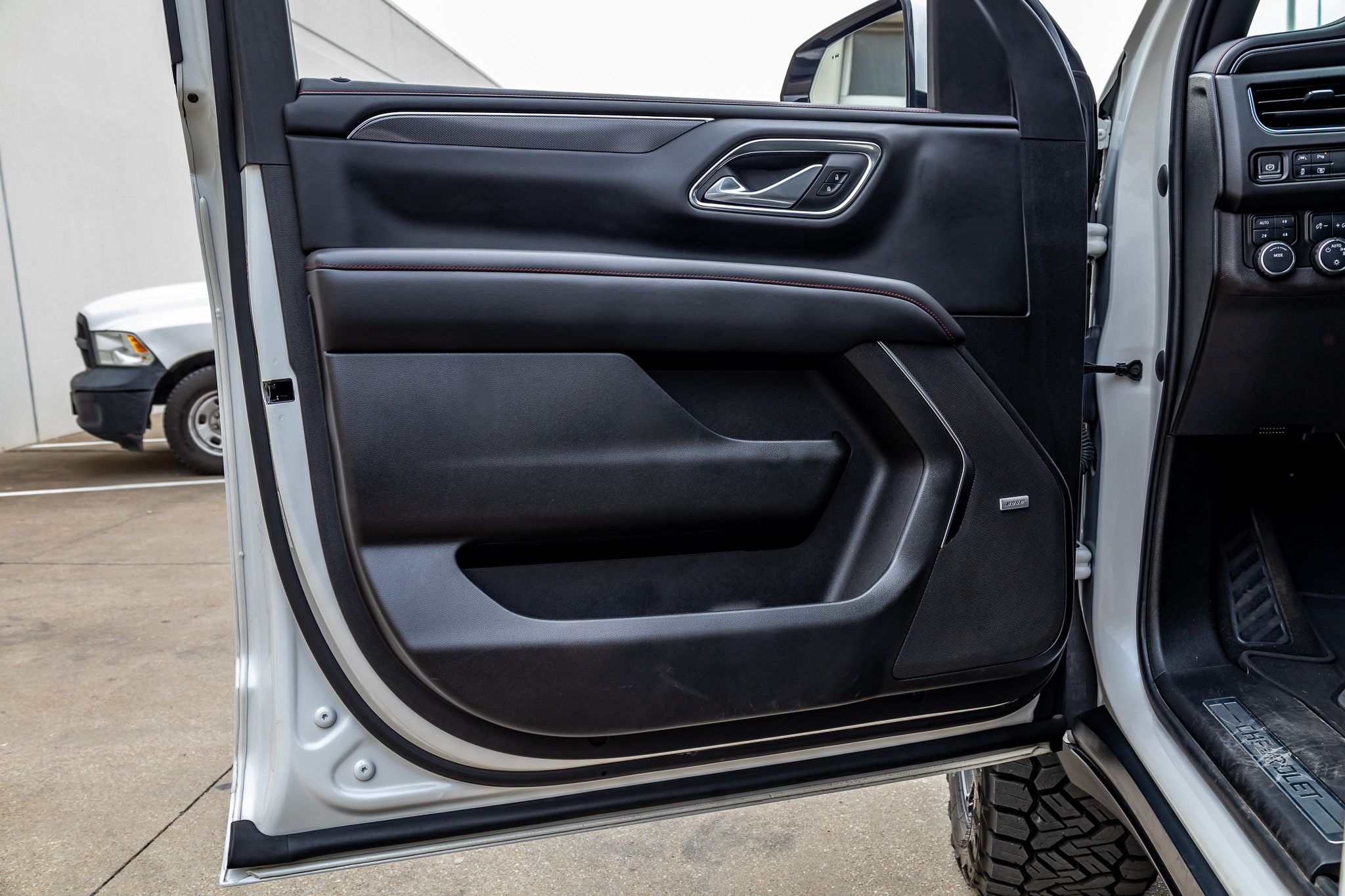 2022 Chevrolet Tahoe RST - Photo 39