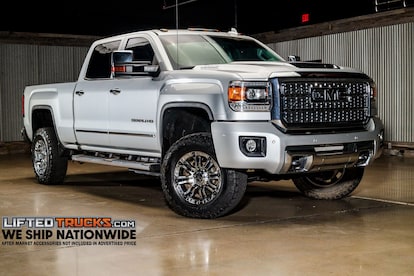 Standard Hood Fender + Mirrors Kit | SIERRA 3500HD DENALI 2016 Standard Hood Fender + Mirrors Kit | SIERRA 3500HD DENALI 2016