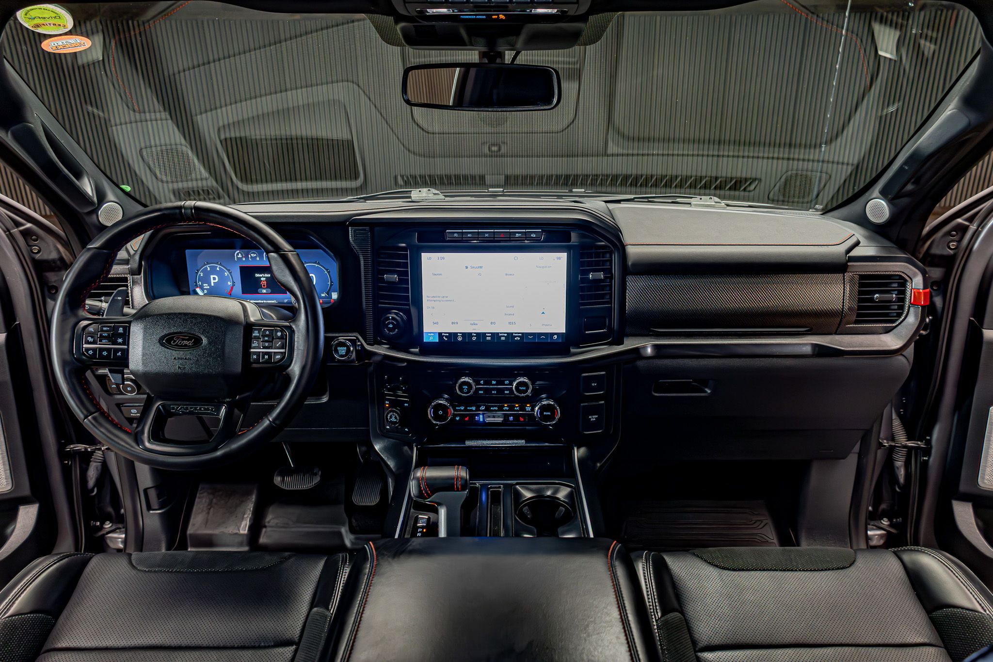 2024 Ford F-150 Raptor - Photo 17