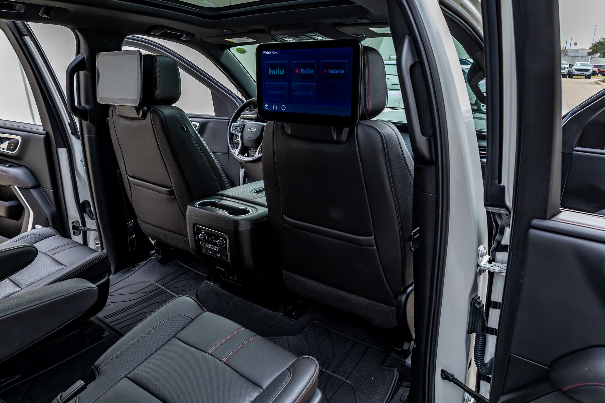 2022 Chevrolet Tahoe RST - Photo 32