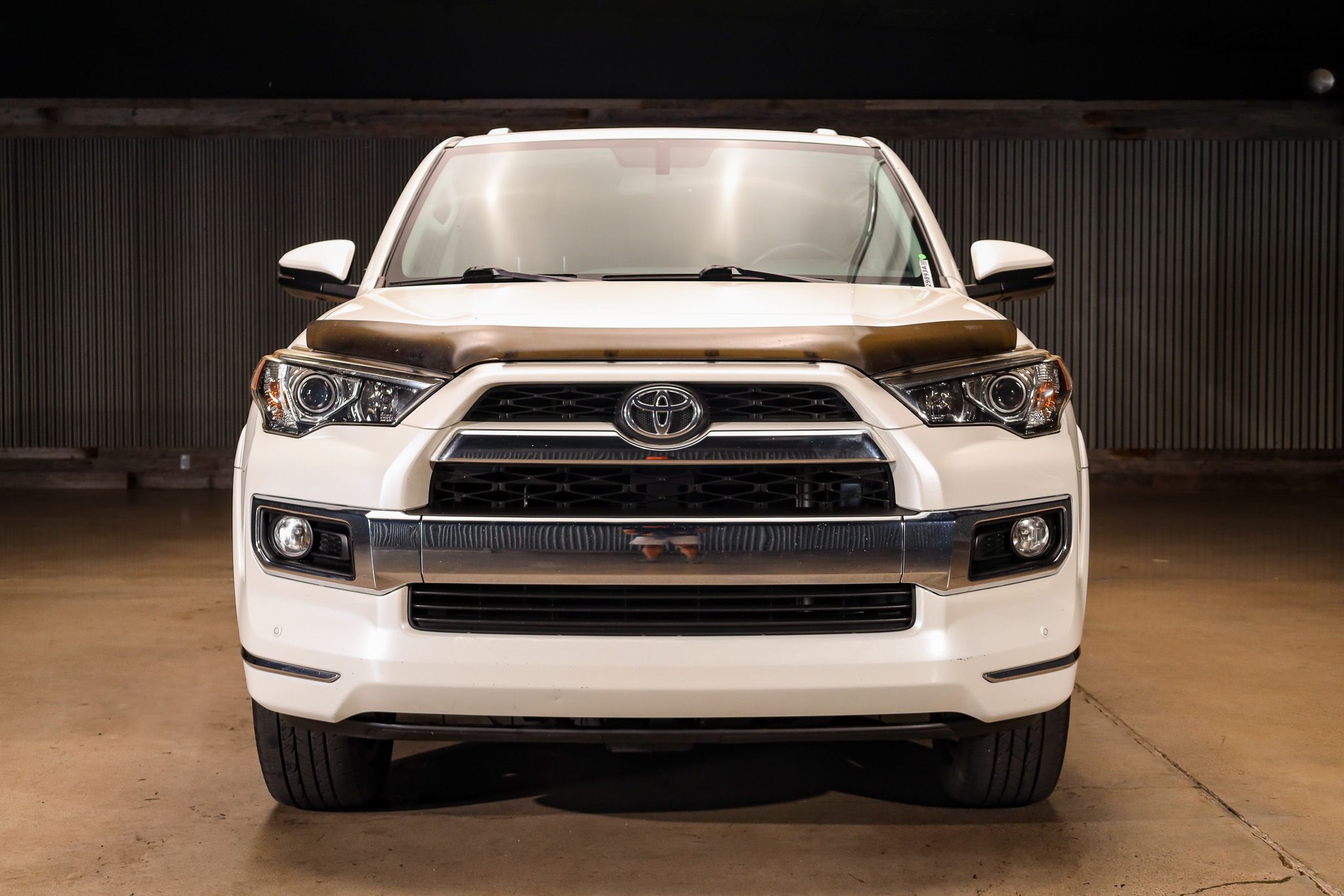 2015 Toyota 4Runner Limited photo 2