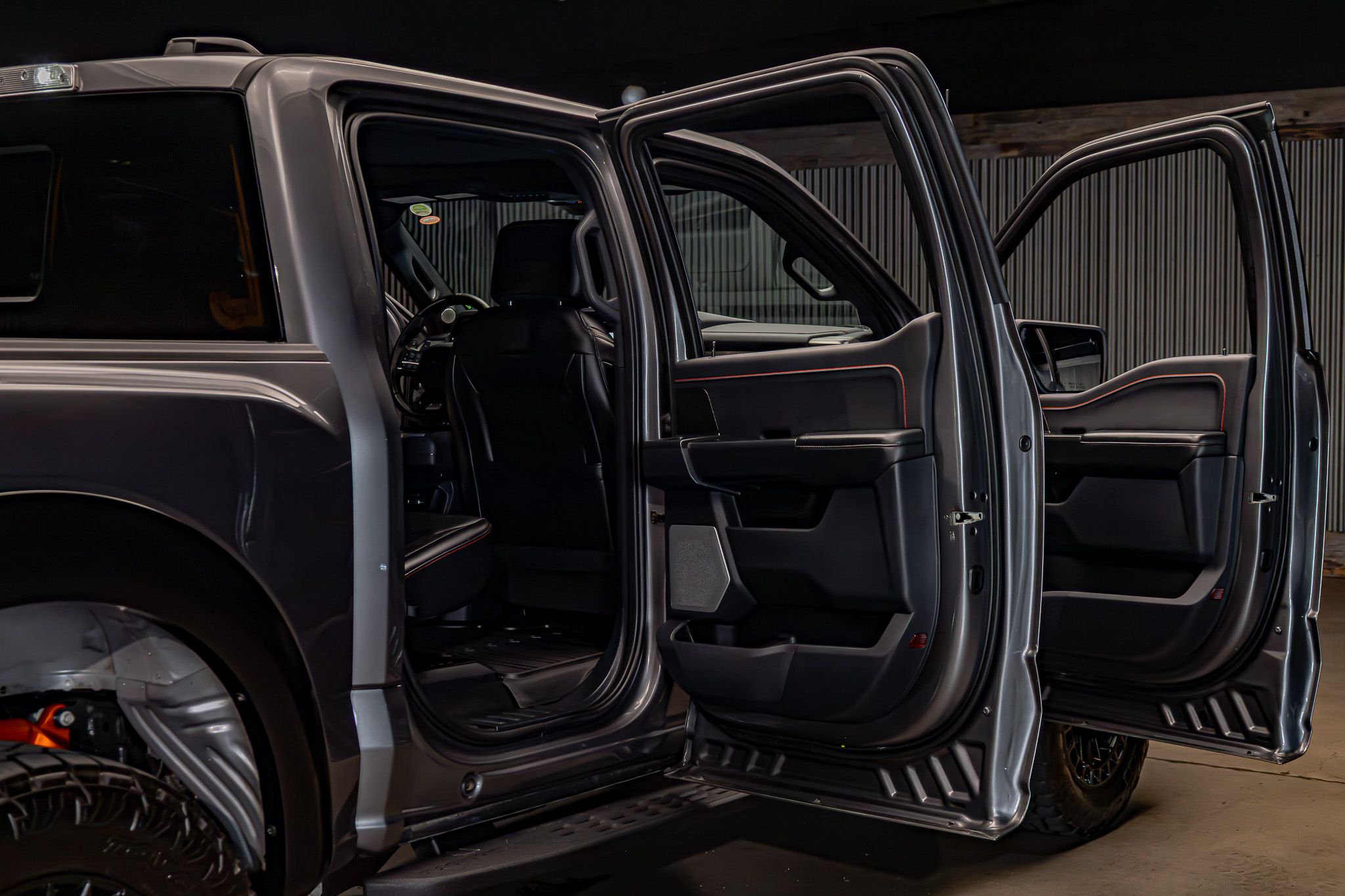2024 Ford F-150 Raptor - Photo 32