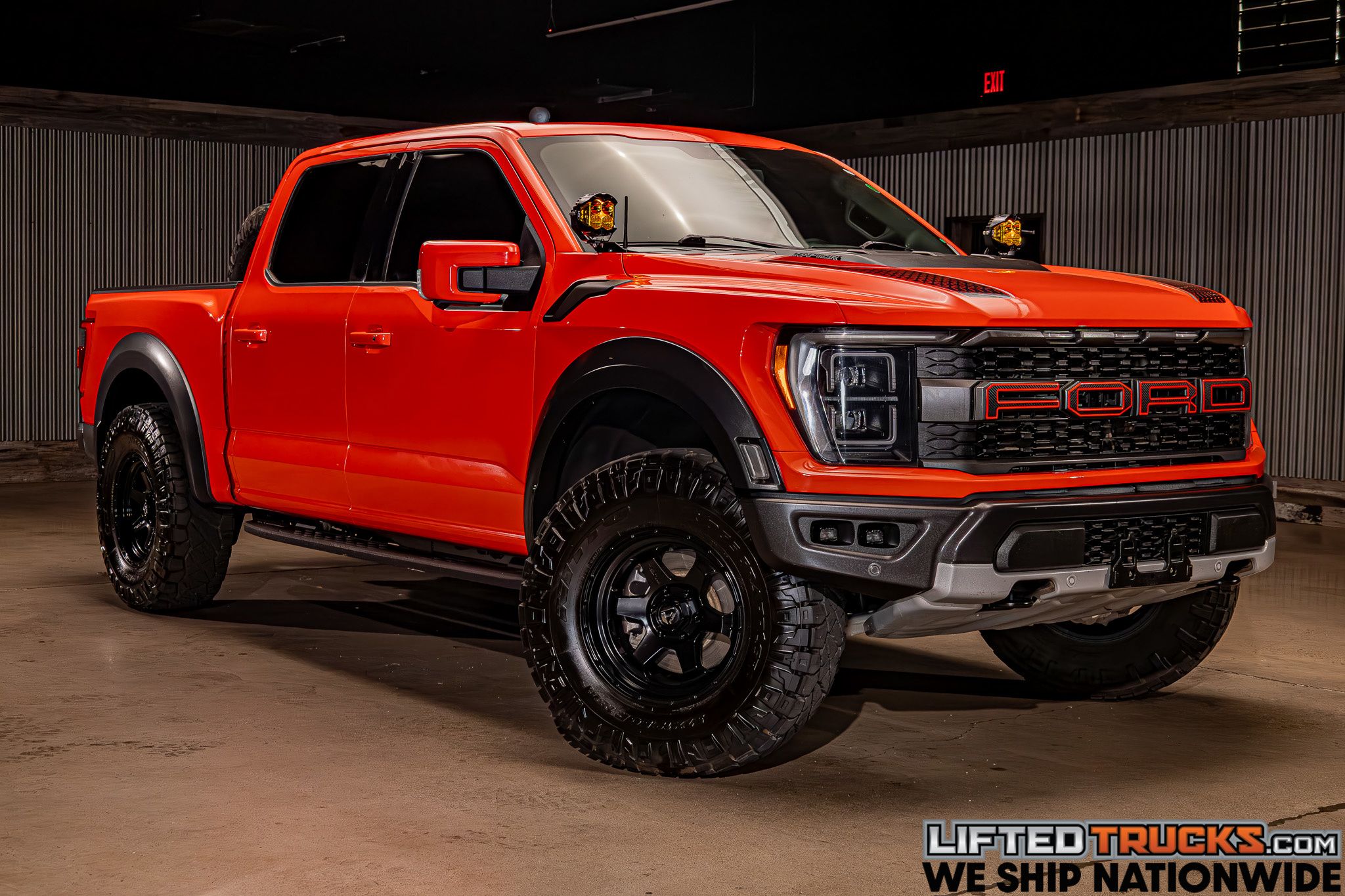 2023 Ford F-150 Raptor 4x4 SuperCrew 5-1/2 Box's photo