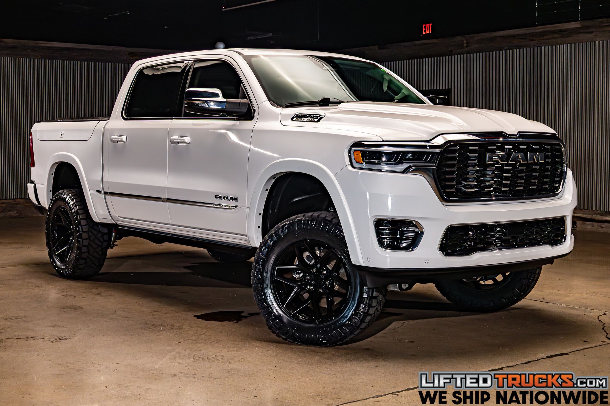 2025 RAM 1500 Tungsten 4x4 Crew Cab 5'7's photo