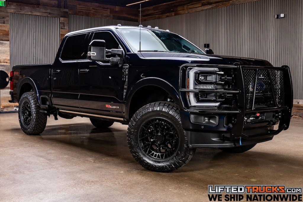 Used 2025 Ford F-350SD Platinum Truck