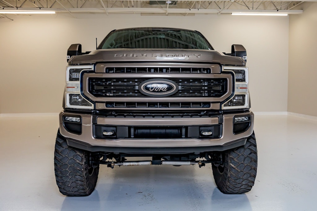 Used 2021 Ford F-250SD Lariat Truck