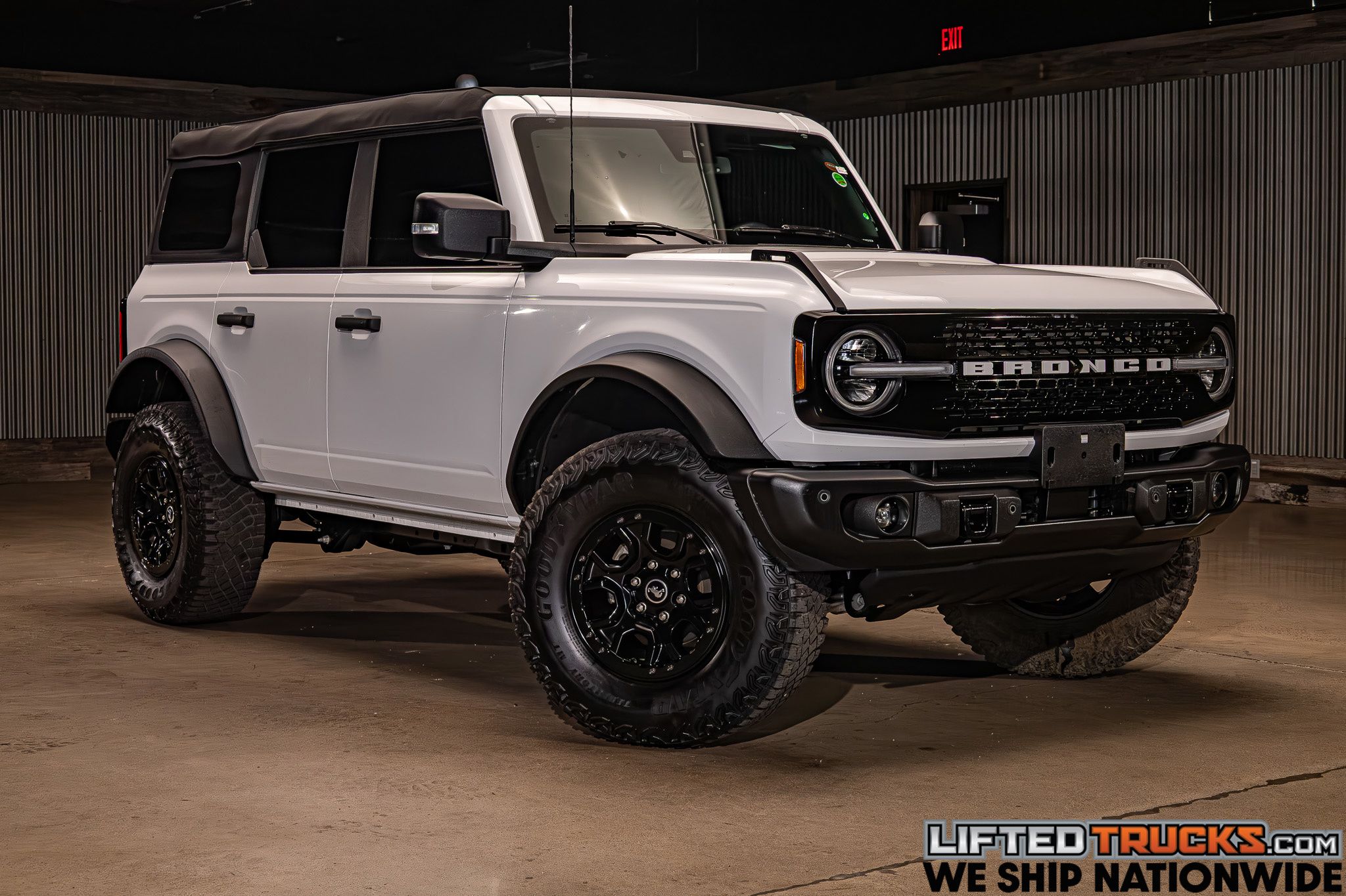 2023 Ford Bronco Wildtrak 4x4's photo