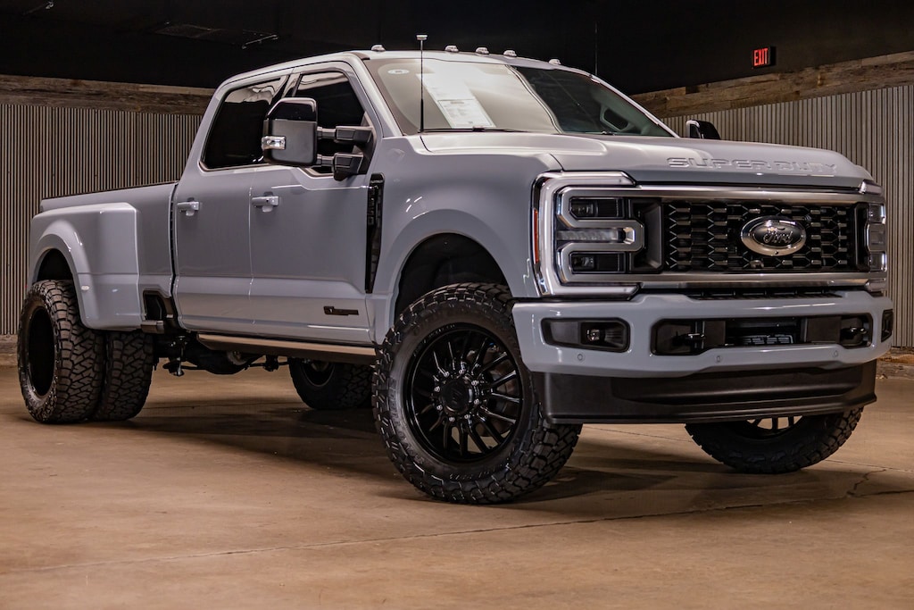 Used 2025 Ford F-350 Truck Crew Cab
