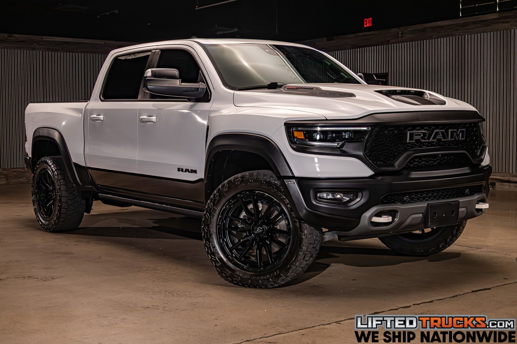 2022 RAM 1500 TRX 4x4 Crew Cab 5'7's photo