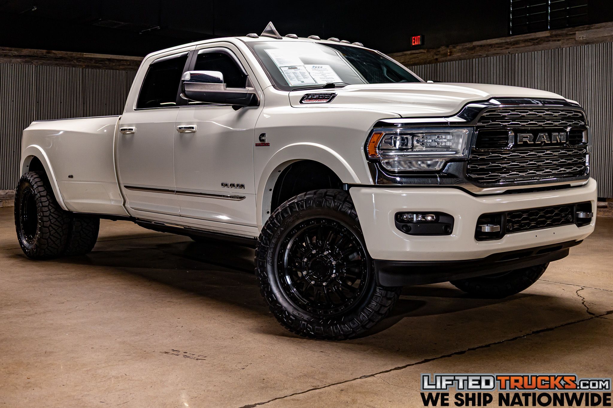 2020 RAM Ram 3500 Pickup Limited's photo