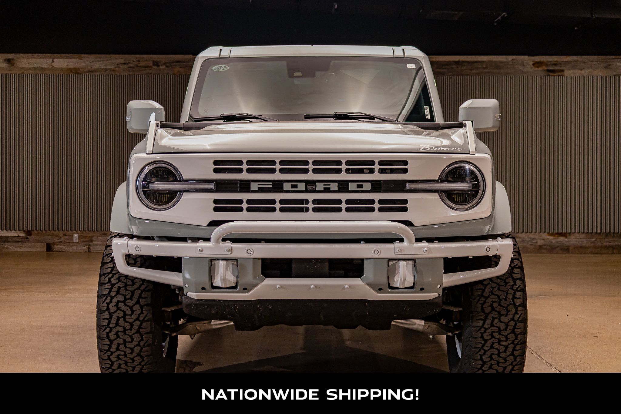 2023 Ford Bronco Wildtrak photo 2