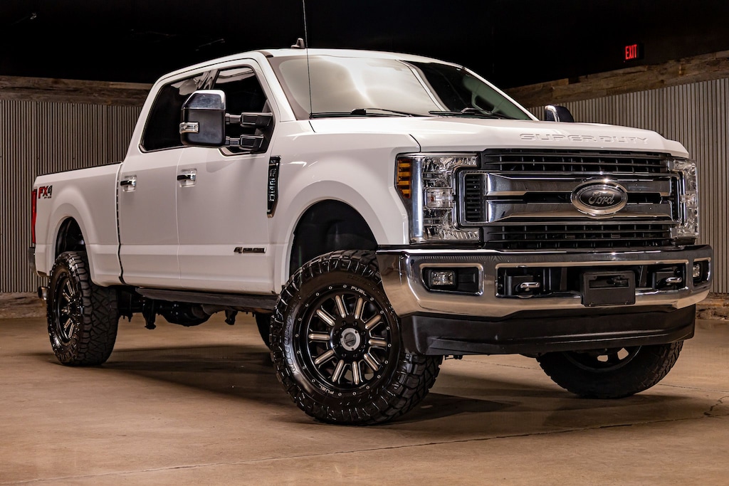 Used 2019 Ford F-250  Truck Crew Cab