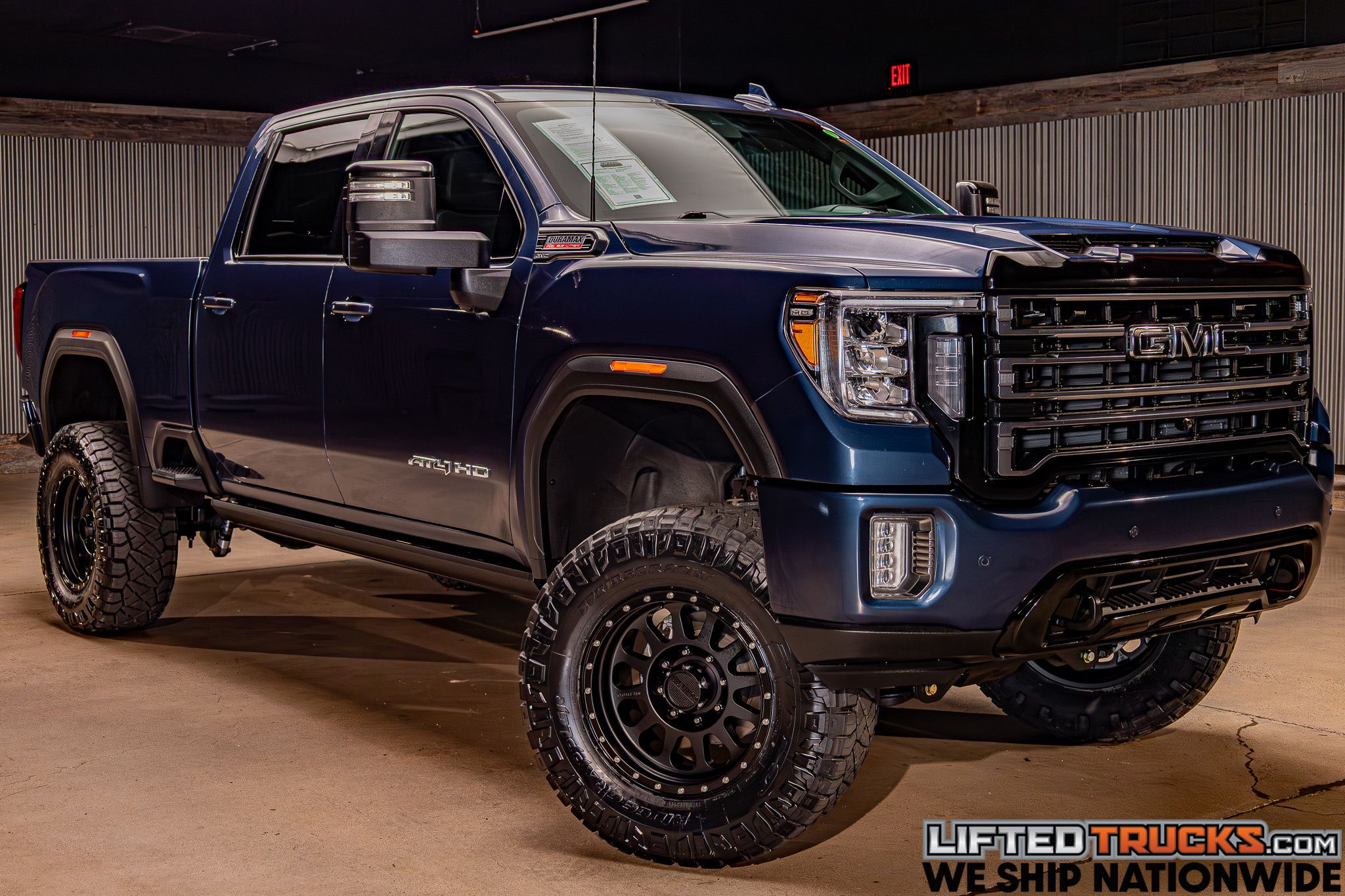 2022 GMC Sierra 2500HD AT4's photo