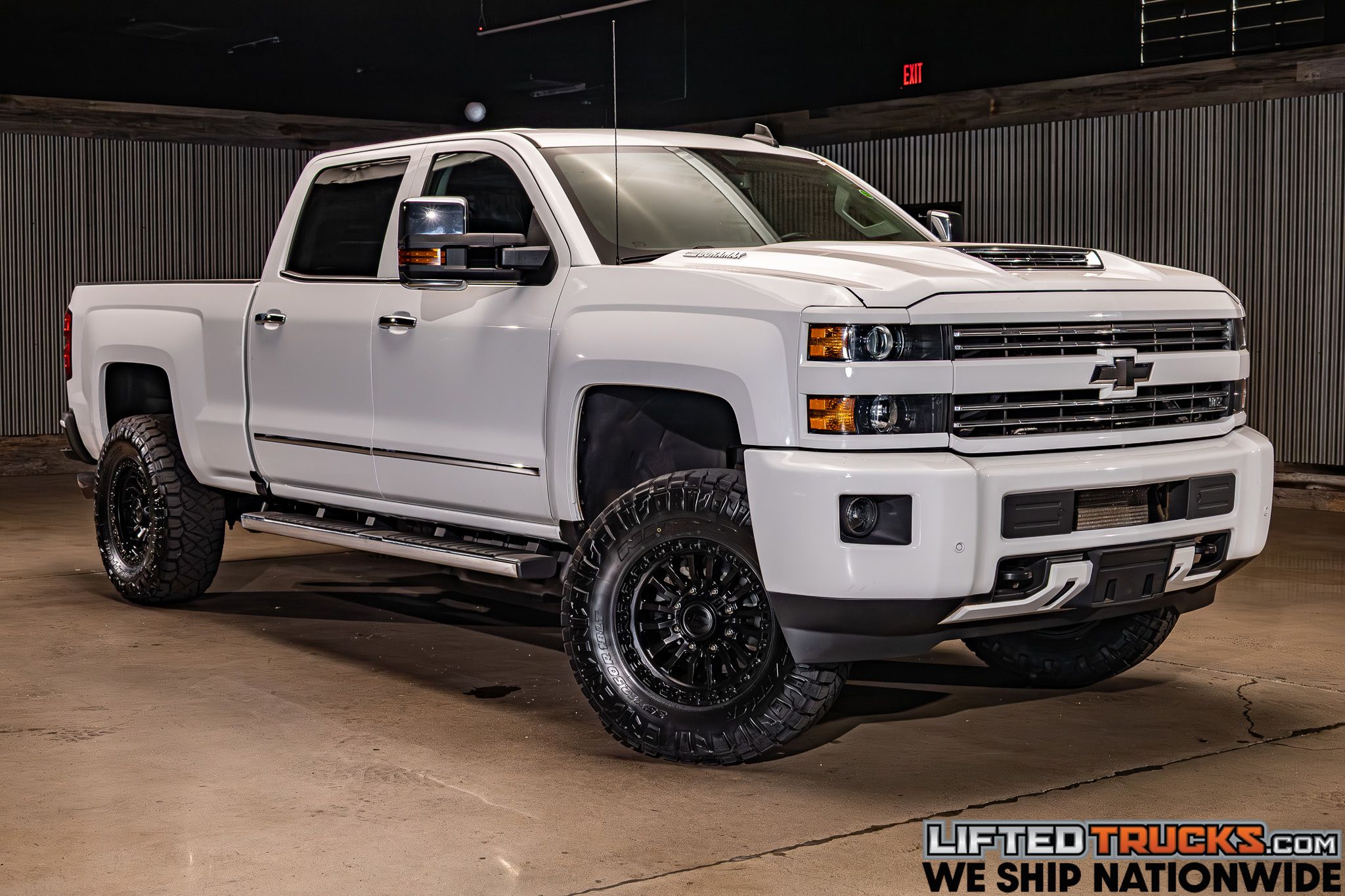 2017 Chevrolet Silverado HD LTZ 4WD Crew Cab Standard Box SRW's photo