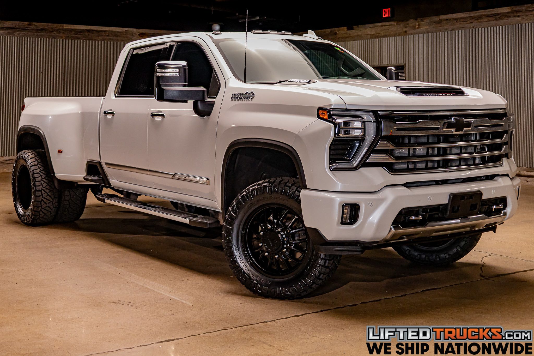 2024 Chevrolet Silverado 3500HD High Country's photo
