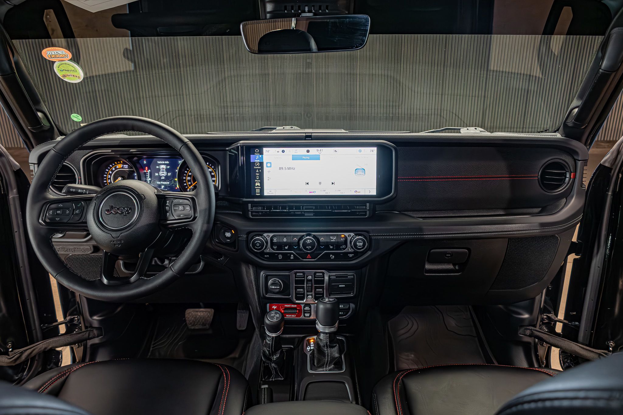 2025 Jeep Wrangler 4-Door Rubicon X - Photo 15
